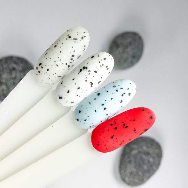 KOMILFO NO WIPE MATTE SPOTTY TOP – MATTE TOP WITHOUT A STICKY LAYER WITH TORN CRUMBS, 8 ML 184111