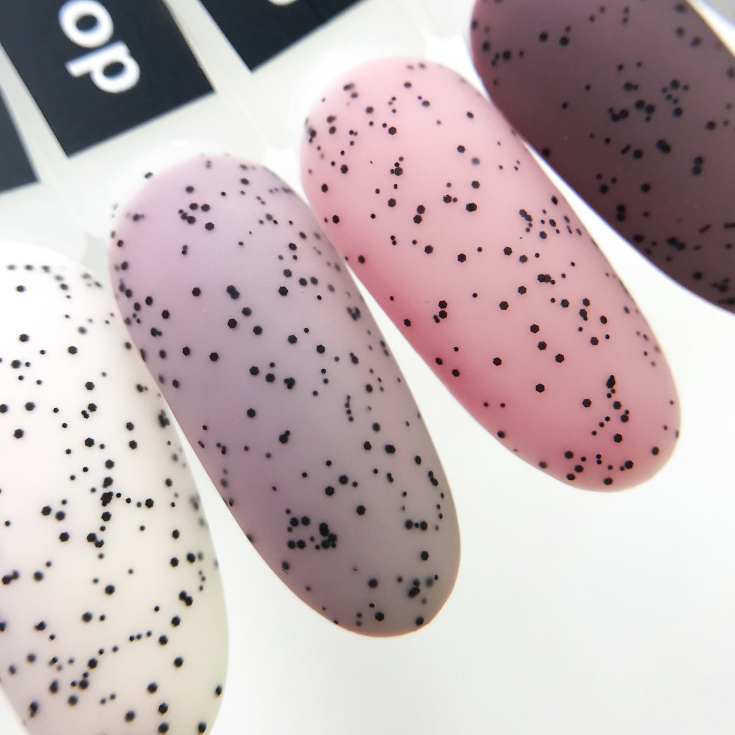 KOMILFO NO WIPE MATTE DRAGON FRUIT TOP – MATTE TOP WITHOUT STICKY LAYER WITH CRUMB, 8 ML 186111