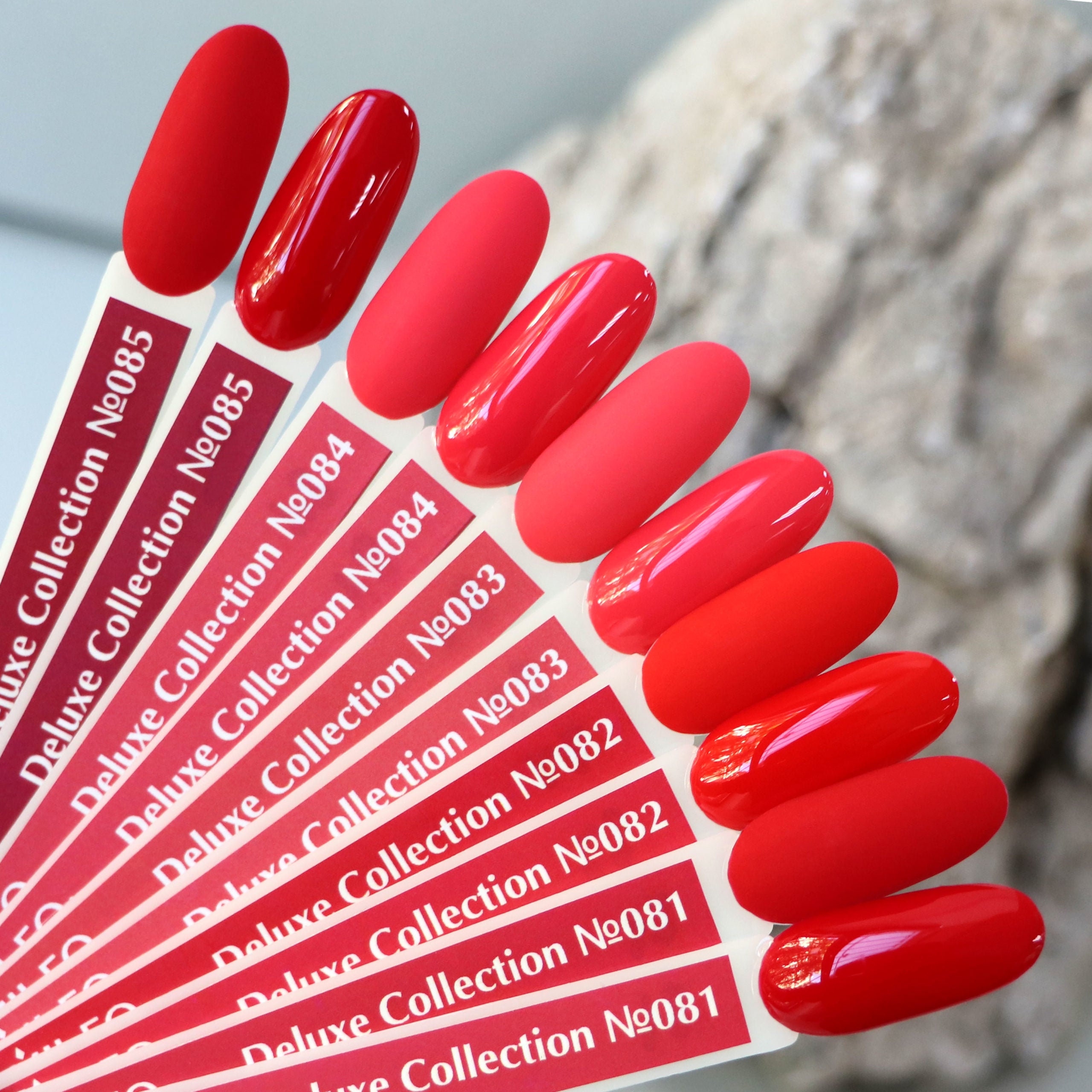 Gel polish Komilfo Deluxe Series D083 (slightly light raspberry, enamel), 8 ml