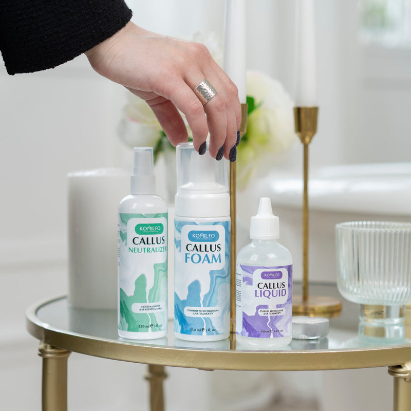 KOMILFO CALLUS FOAM – ПЕДИКЮРНА ПІНА КЕРАТОЛІТИЧНА, 150 МЛ 121060