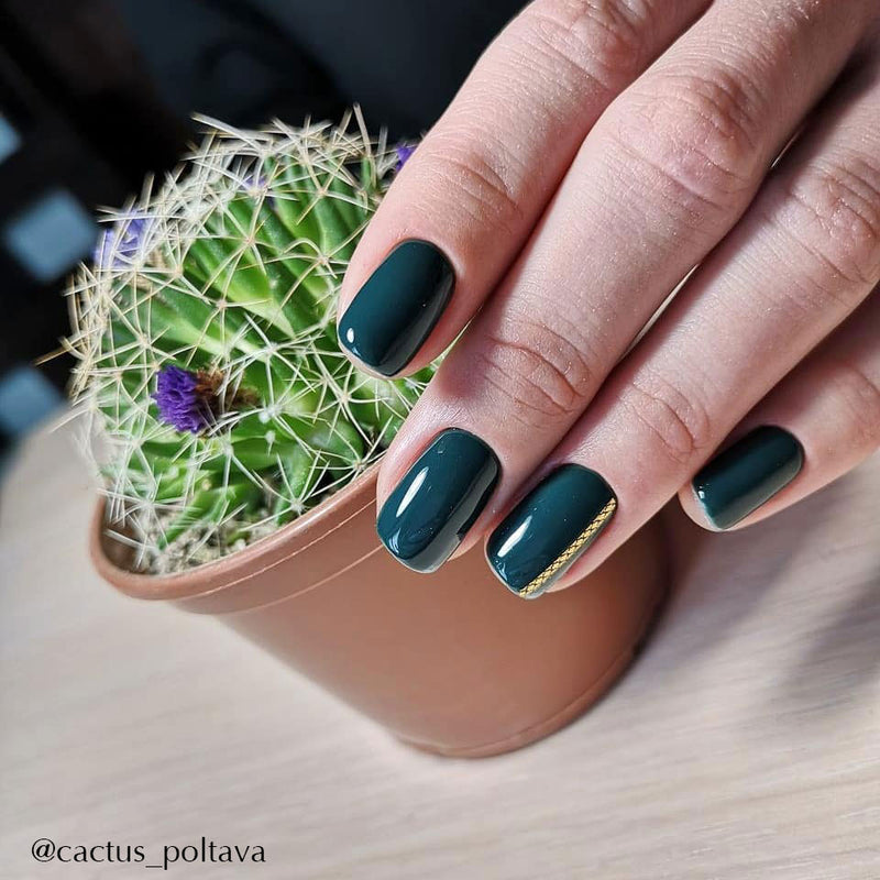 KOMILFO GEL POLISH DELUXE SERIES D217 (DARK TURQUOISE GREEN, ENAMEL), 8 ML