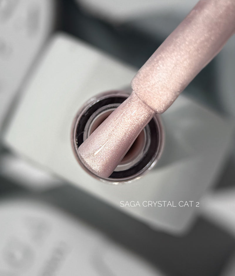 Saga Professional Crystal Cat No. 02 Cat eye gel polish, 10 ml