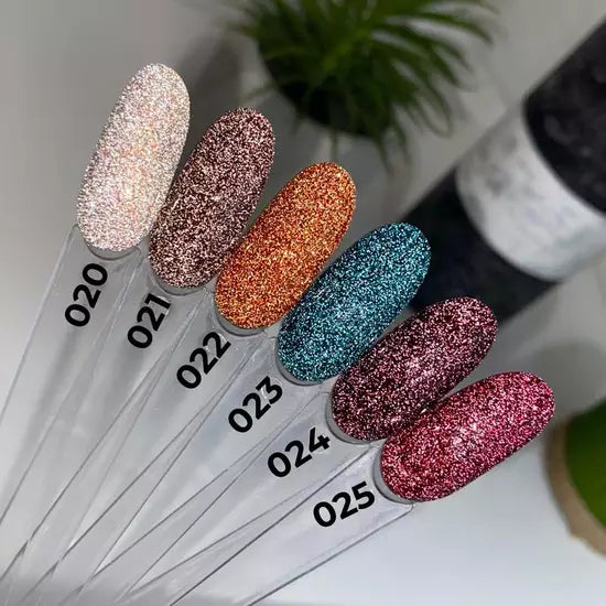 SAGA professional Gel Polish Fiery gel 22 (помаранчевий з мікроблиском, світловідбиваючий), 9 мл