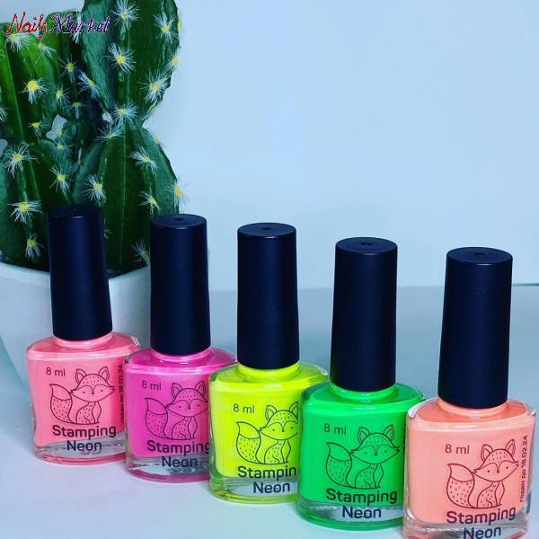 SAGA professional stamping varnish NEON 1 (peach), 8 ml